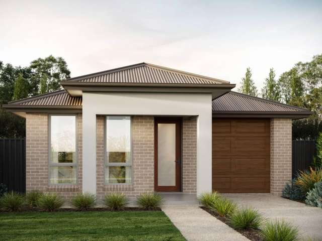 Facade Name: THE LOGGIA NARROW